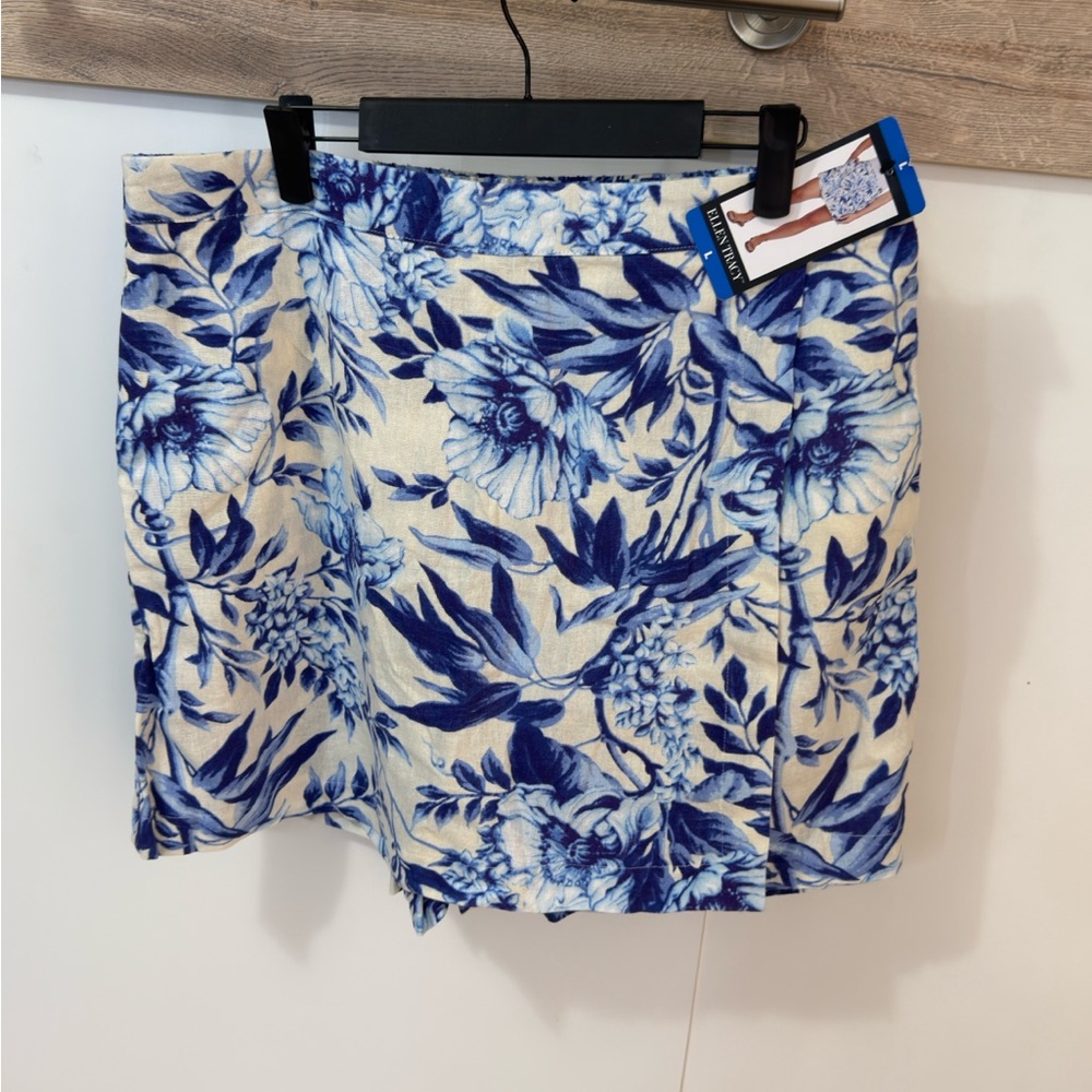 Ellen Tracy Blue and Cream Floral Skirt